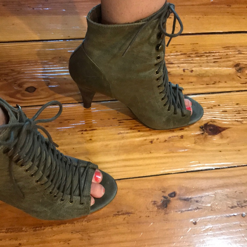 Aldo booties - Picture 3 of 5